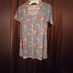 Lularoe top